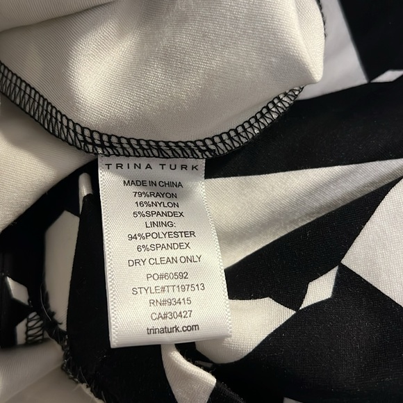 Trina Trina Turek Geometric print BodyCon Dress - Picture 6 of 6